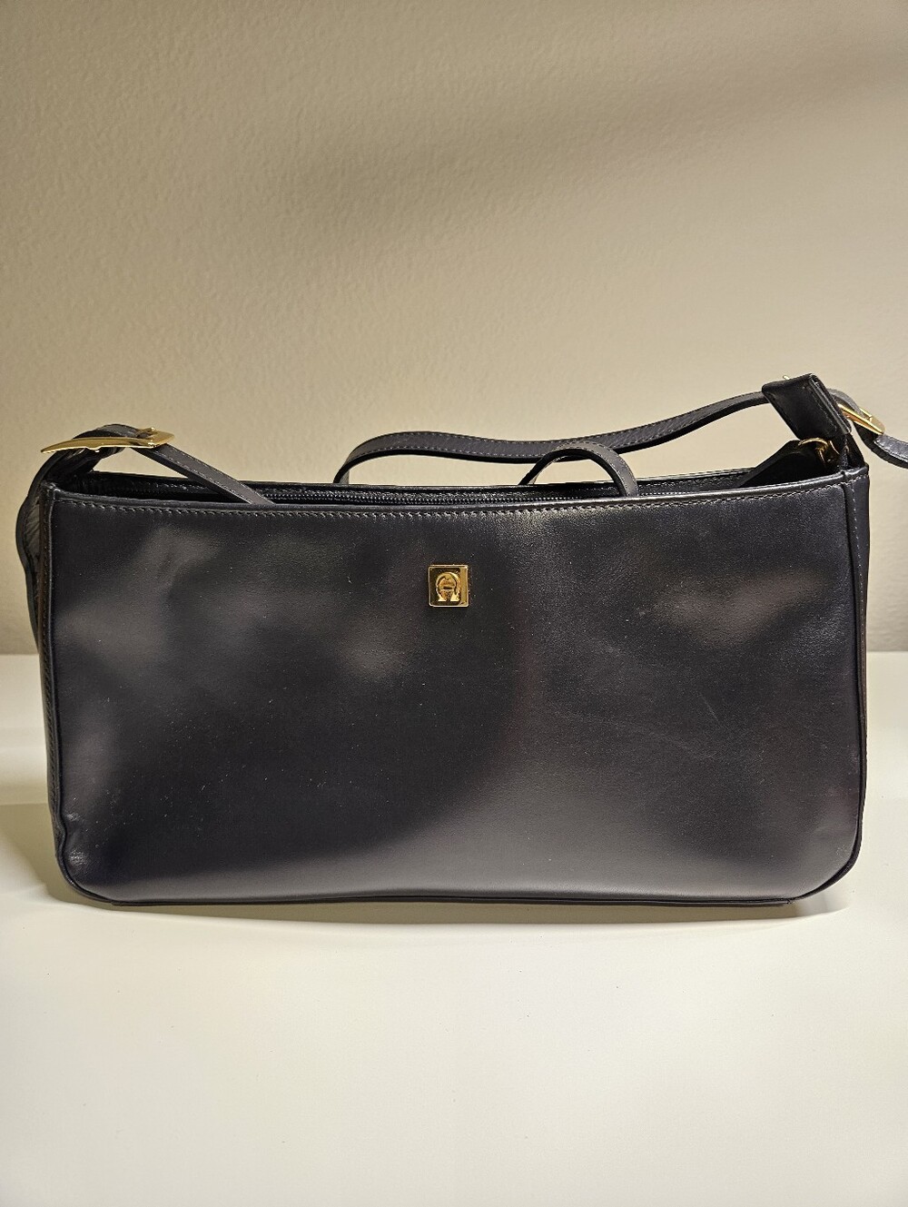 Etienne Aigner Dark Blue/black Leather Shoulder Bag
